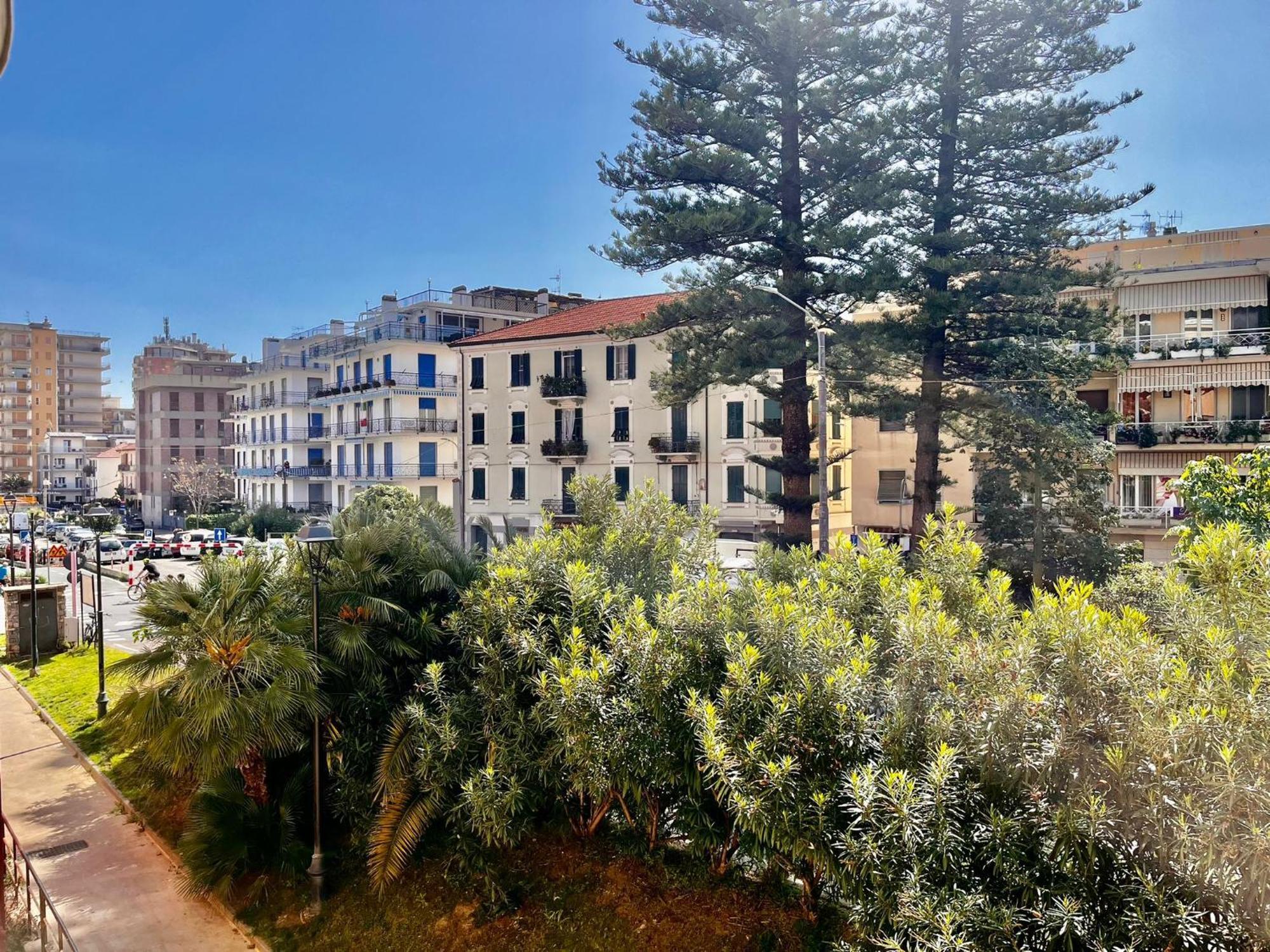 Hotel Marilena Arma di Taggia Exterior foto